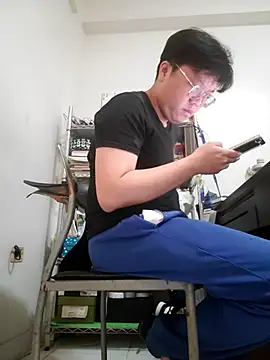 Snapshot of ksshp9502 chatting on February 2026 04:16:02 PM ksshp9502 online show from February 2026 04:16:02 PM