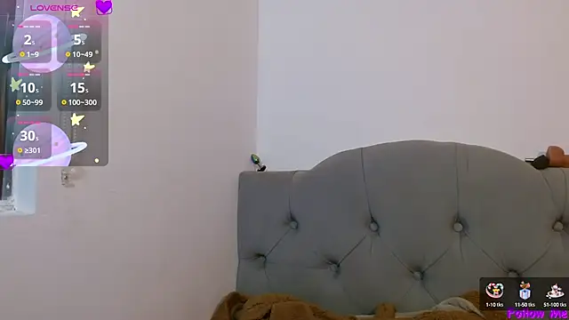 Red-moon1 online show from January 2025 04:54:01 PM