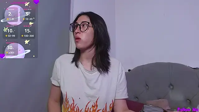 Red-moon1 online show from October 2025 03:03:02 AM