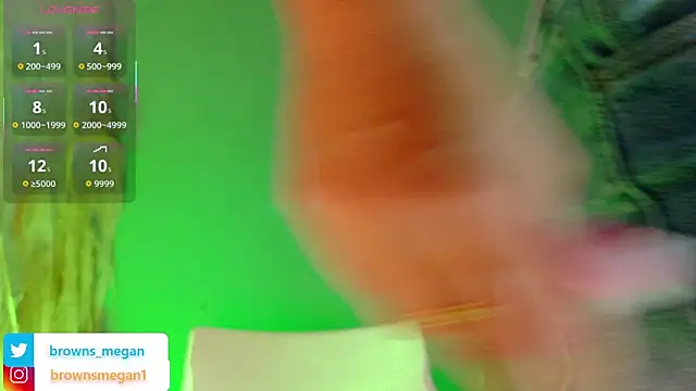 Snapshot of Megan_browns1 chatting on October 2025 01:17:02 PM Megan browns1 online show from October 2025 01:17:02 PM