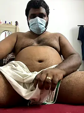 godmail100 online show from November 2025 01:33:01 PM