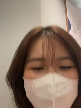 Snapshot of Onee-Chew chatting on May 2026 08:11:01 AM Onee-Chew online show from May 2026 08:11:01 AM