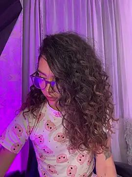 Samantha Bernardo online show from February 2026 03:22:02 AM