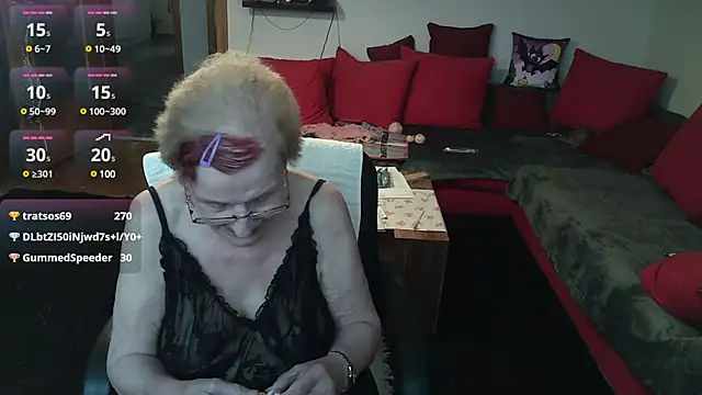 Snapshot of HeisseomaOriginal chatting on January 2025 11:37:01 AM HeisseomaOriginal online show from January 2025 11:37:01 AM