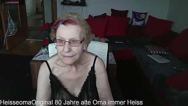 Snapshot of HeisseomaOriginal chatting on March 2025 08:09:01 AM HeisseomaOriginal online show from March 2025 08:09:01 AM