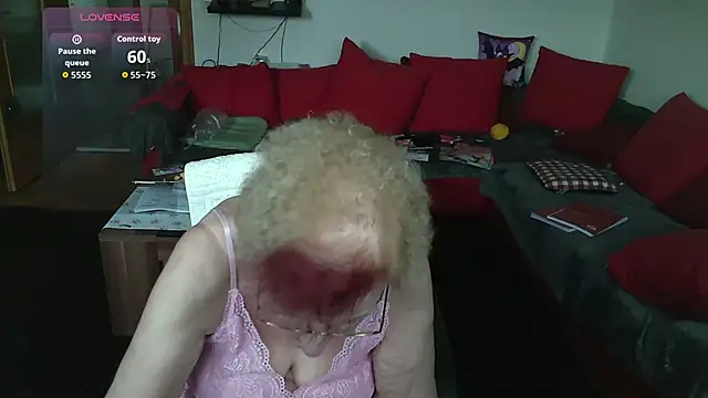 HeisseomaOriginal online show from January 2026 11:26:01 AM