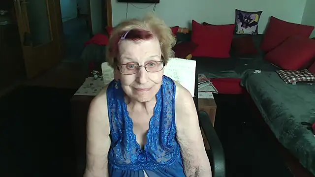 HeisseomaOriginal online show from April 2026 07:36:02 AM