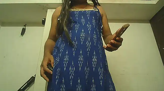 Snapshot of Akhilamolu_the_transsissy chatting on March 2025 06:26:02 PM Akhilamolu the transsissy online show from March 2025 06:26:02 PM