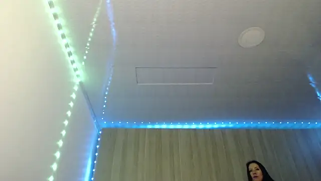 Selene93 online show from November 2025 07:34:02 PM