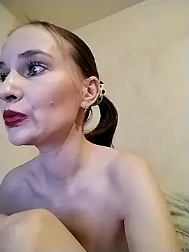 Snapshot of AimeeFair chatting on March 2025 05:06:02 PM AimeeFair online show from March 2025 05:06:02 PM