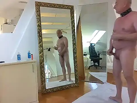 Snapshot of tobi_jerker chatting on January 2025 11:37:02 AM tobi jerker online show from January 2025 11:37:02 AM