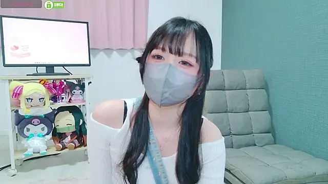 -M Hinano  online show from June 2026 01:15:01 PM