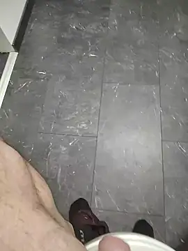 Andy7430 online show from December 2024 01:31:02 PM