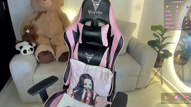 eval lee18 online show from March 2025 11:04:02 PM