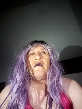 karlaalva online show from April 2026 07:53:02 AM