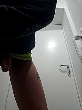 Afti2828 online show from March 2026 11:05:02 PM