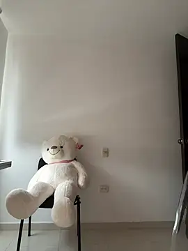 NatashaCruz- online show from June 2026 09:54:02 PM