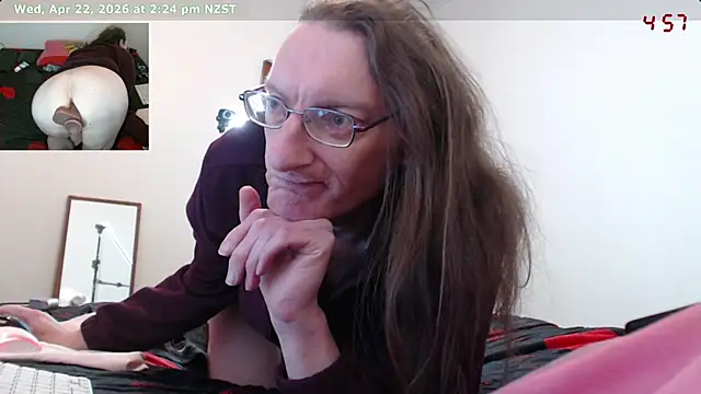 CDAdalyn online show from April 2026 02:25:02 AM