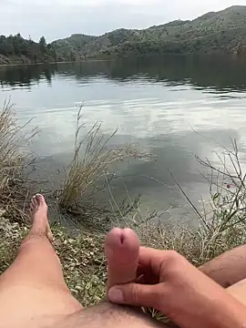 Andreashow online show from April 2026 04:01:01 PM