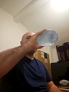 mario890605 online show from February 2025 11:36:01 PM