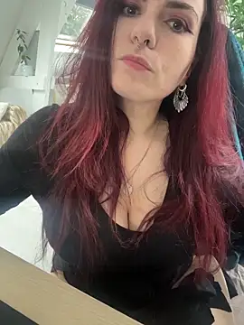 LunaMoongirl online show from February 2026 02:54:01 PM