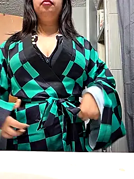 AriannaPena online show from October 2025 10:32:02 PM