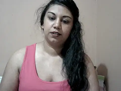 bellachow10 online show from January 2026 07:34:01 PM