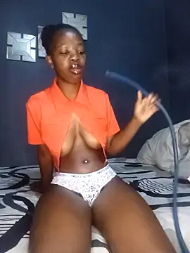 Snapshot of SheisBlacq chatting on November 2025 08:44:01 PM SheisBlacq online show from November 2025 08:44:01 PM