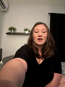 Snapshot of RosieDixx chatting on September 2025 06:47:02 AM RosieDixx online show from September 2025 06:47:02 AM