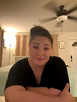 Snapshot of RosieDixx chatting on September 2025 04:59:02 AM RosieDixx online show from September 2025 04:59:02 AM