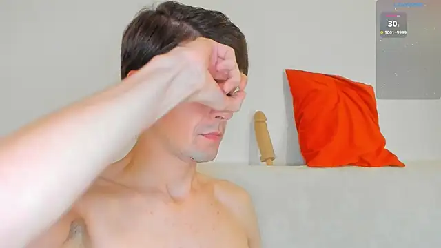 Jasper Sun online show from October 2025 08:52:01 PM