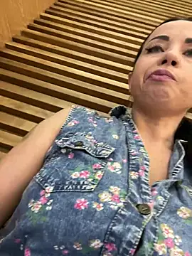 CrazzyChicks online show from June 2026 07:56:02 AM