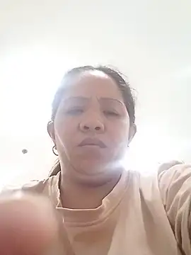sweetlady pinay online show from June 2026 11:18:02 PM