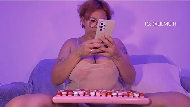 Snapshot of Lilmuh_ chatting on October 2025 11:27:02 PM Lilmuh online show from October 2025 11:27:02 PM