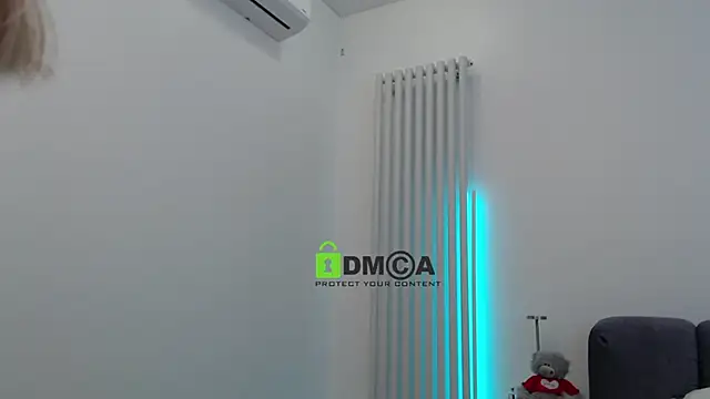 kissabellaa online show from March 2025 09:43:02 PM