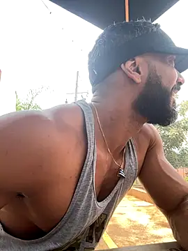 romeolovedark online show from October 2025 05:43:02 PM