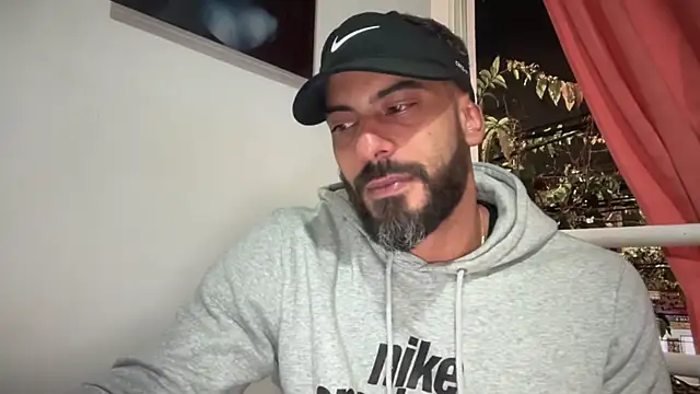 romeolovedark online show from October 2025 01:15:01 AM