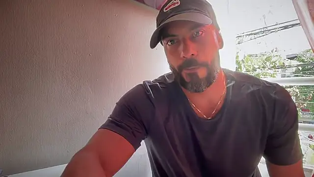 romeolovedark online show from November 2025 07:52:02 PM