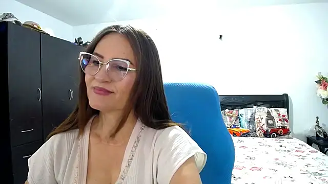 Xiimen online show from December 2025 12:27:01 AM