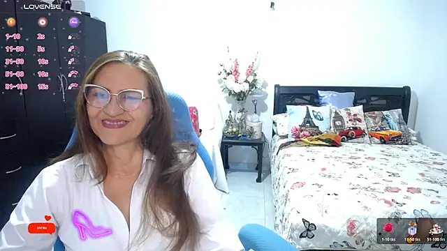 Snapshot of Xiimen chatting on April 2026 11:37:02 PM Xiimen online show from April 2026 11:37:02 PM