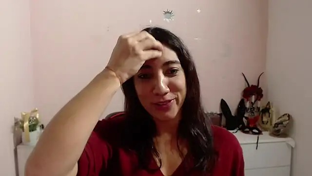 Snapshot of Eva_Rodriguez_ chatting on November 2025 03:51:01 PM Eva Rodriguez online show from November 2025 03:51:01 PM