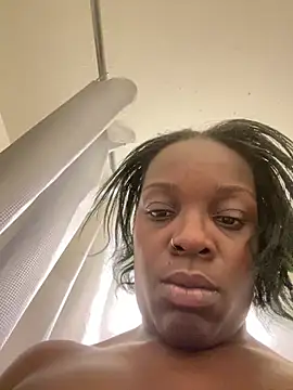 ChocolateBuns101 online show from December 2024 02:56:02 AM