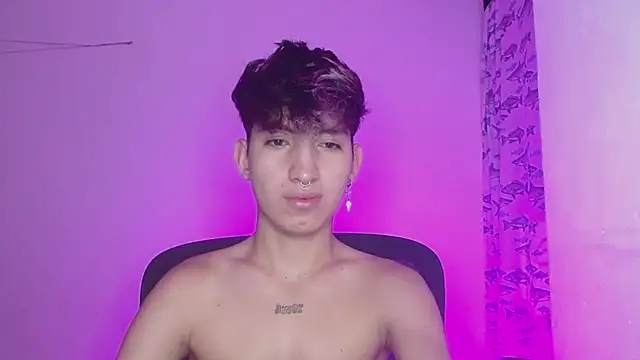 littlextreme online show from February 2025 03:10:02 AM