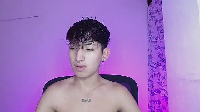 littlextreme online show from February 2025 04:20:01 AM