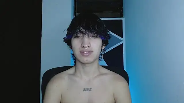 littlextreme online show from February 2026 02:53:01 AM