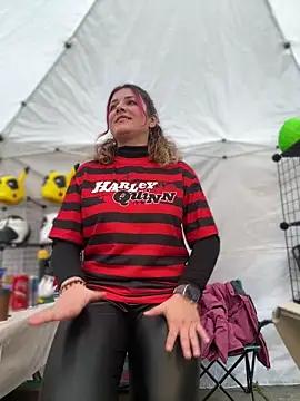 DaisyVibesss online show from February 2025 08:48:02 AM