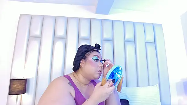 aandreaperez online show from July 2026 02:04:02 PM