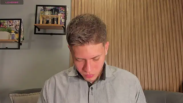 SebastianMaximoff online show from January 2026 07:27:01 PM