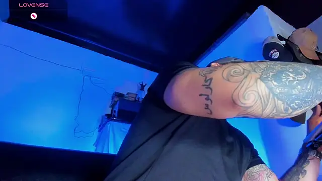 CamiloGray  online show from March 2025 01:32:02 PM