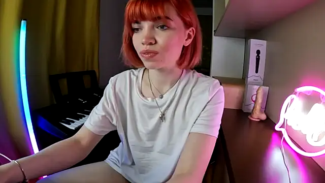 Snapshot of olivka-flower chatting on April 2026 08:37:02 PM olivka-flower online show from April 2026 08:37:02 PM